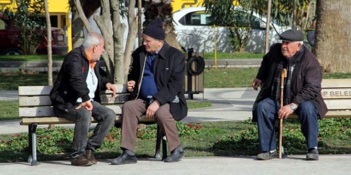 65 yaş üstüne sokağa çıkma izni geldi! 65 yaş üstü vatandaşlar ne zaman sokağa çıkabilecek? 65 yaş üstü vatandaşlar hangi şartlarda dışarı çıkabilecek?