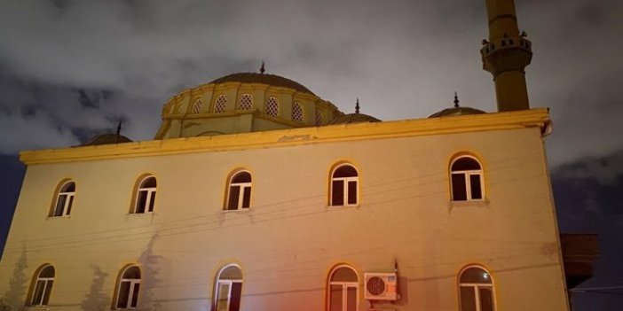 İzmir'deki cami provokasyonu için 30 kişilik ekip