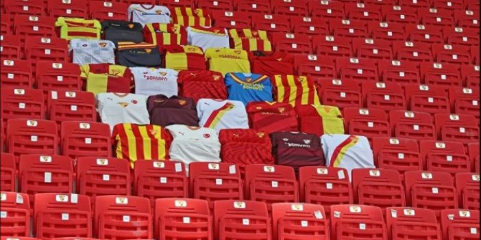 Göztepe, taraftarının formalarını tribüne taşıyor