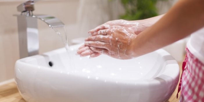 Sık sık el yıkama ciltte kuruluğa sebep oluyor! Ciltte kuruluğa ne iyi gelir?