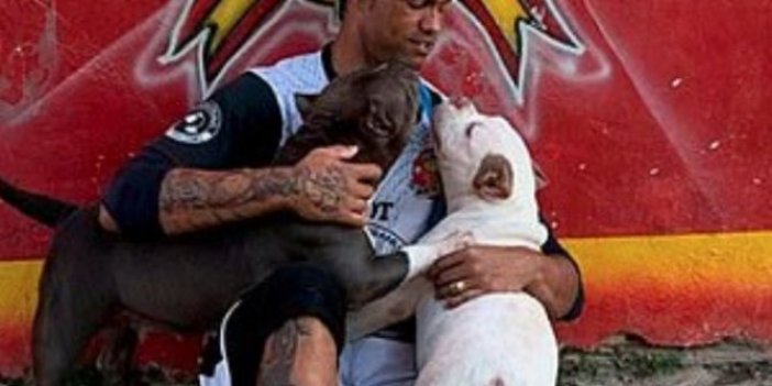 Sevgilisini öldürtüp köpeklere yediren eski futbolcu köpek bakım evinin reklam yüzü oldu
