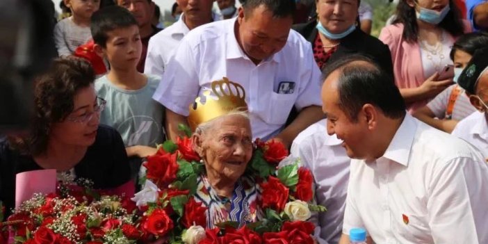 Çin'in en yaşlı kişisi doğum gününü kutladı