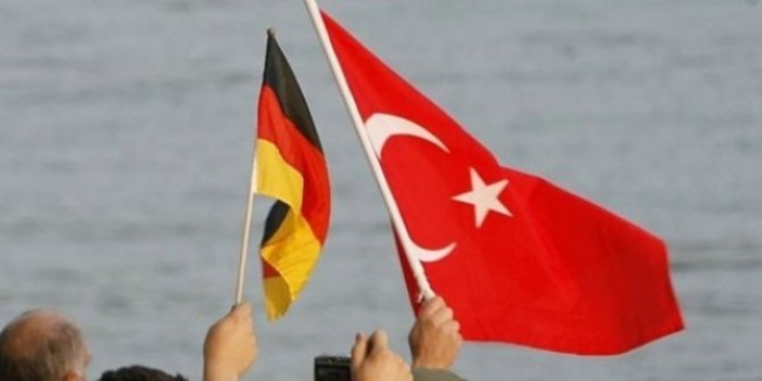 Almanya’dan 1 milyon Türk’ün vatandaşlığına iptal kararı, Çifte vatandaşlık keyfi bitiyor