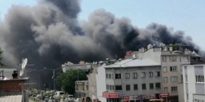 Bursa'da tekstil fabrikasında yangın