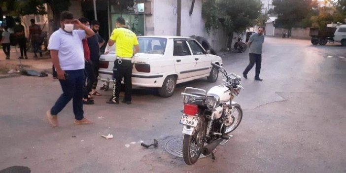 Adıyaman'da, otomobil ile çarpışan motosikletteki 2 kişi yaralandı