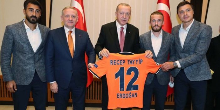 Cumhurbaşkanı Erdoğan, şampiyon Başakşehir'i kabul etti