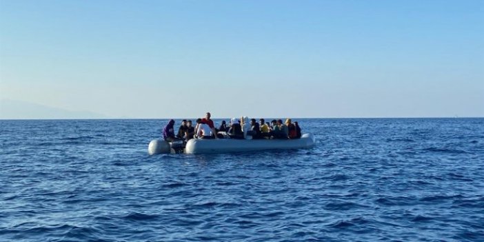 Yunanistan'ın ölüme terk ettiği göçmenler kurtarıldı