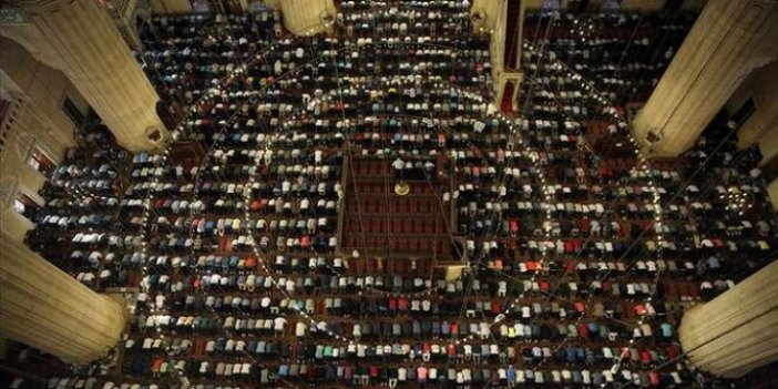 Bayram namazı kaçta? 2020 Kurban Bayramı namaz saatleri... Bayram namazı nasıl kılınır?