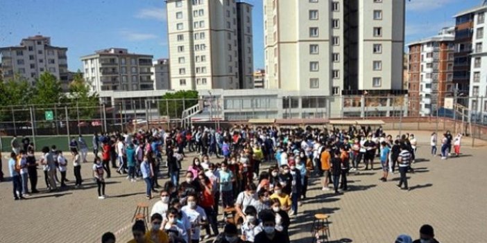 Okulların açılmasına sayılı günler kala Prof. Dr. Mehmet Ceyhan'dan en kritik uyarılar geldi