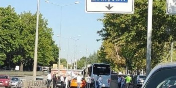 ASELSAN personeli taşıyan araca otobüs çarptı: 1 ölü