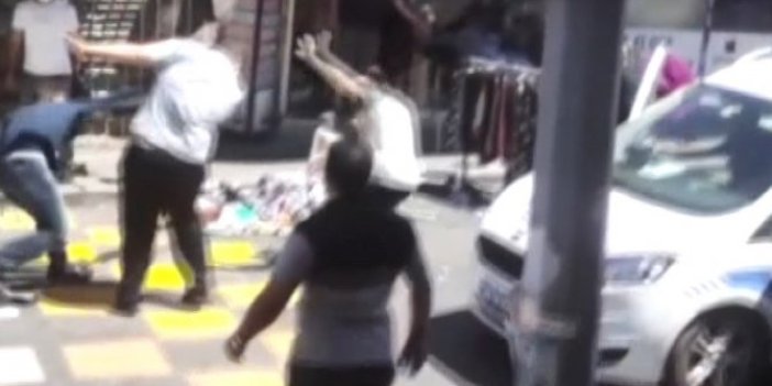 Vatandaşlar dehşete düştü! Caddede sopalı bıçaklı kavga 