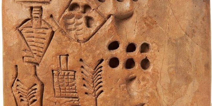 Tarihteki 'ilk imzayı' içeren 5 bin yıllık tablet satıldı