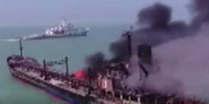 Yük gemisinin çarptığı tanker alev alev! Nehirde can pazarı