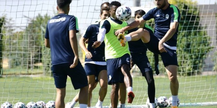 Konyaspor yeni sezona kıran kırana hazırlanıyor