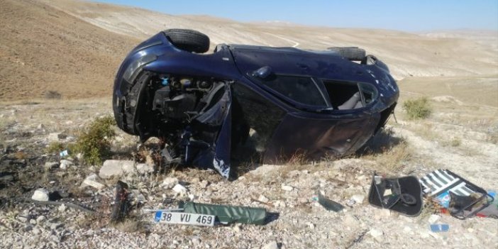Sivas'ta otomobil devrildi! 1 kişi öldü, 2 kişi yaralandı