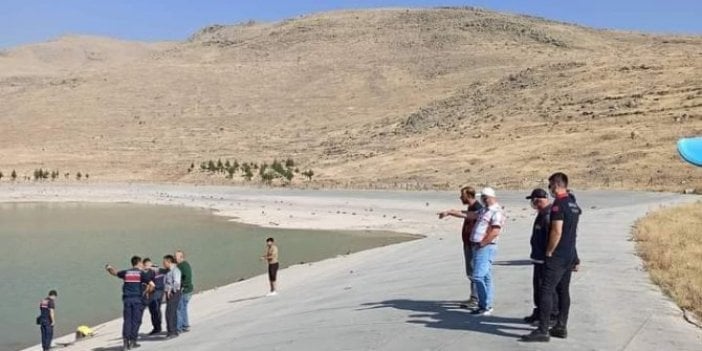 Balık tutarken gölete düşen Erol boğuldu