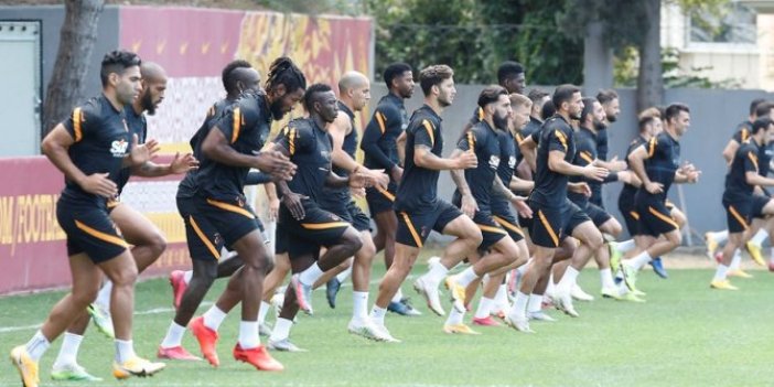 Galatasaray'da Split maçı hazırlıkları sürüyor