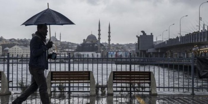Meteoroloji’den İstanbul’a kırmızı uyarı, mont, şemsiye ne varsa yanınıza alın