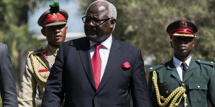 Eski Sierra Leone Cumhurbaşkanı Koroma'ya yurt dışına çıkış yasağı
