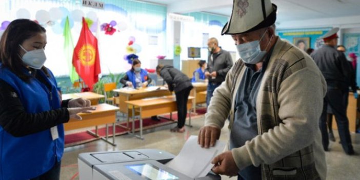 Kırgızistan'da seçimler iptal edildi