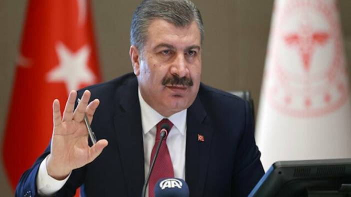 Skandal makale itirafına Sağlık Bakanı Koca’dan açıklama geldi. Bakan Yardımcısı koronanın Şubat’ta görüldüğünü uluslararası makalede yazmıştı