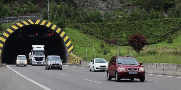 TEM Otoyolu Bolu Dağı Tüneli Ankara yönündeki çalışma ertelendi