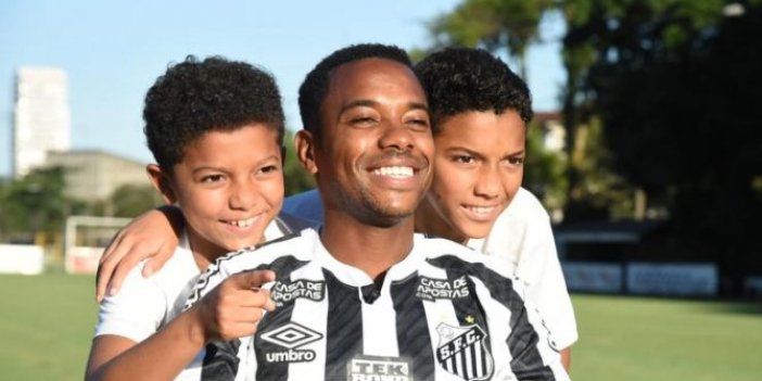 Robinho'nun Santos macerası 1 hafta sürdü
