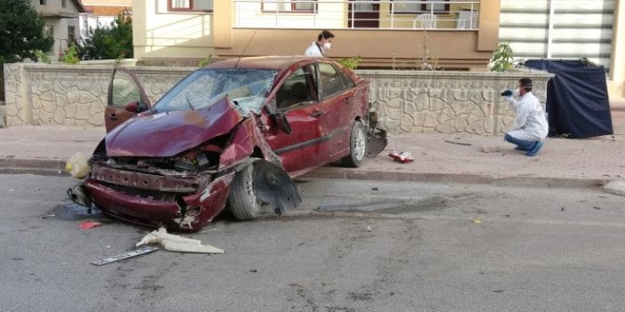 Konya’da korkunç kaza, kaldırıma çıkan otomobil dehşet saçtı: 2 ölü, 2 yaralı