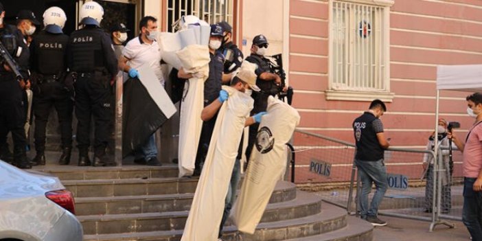 Diyarbakır'da HDP'li eş başkanlar gözaltında... Deliller böyle çıkarıldı