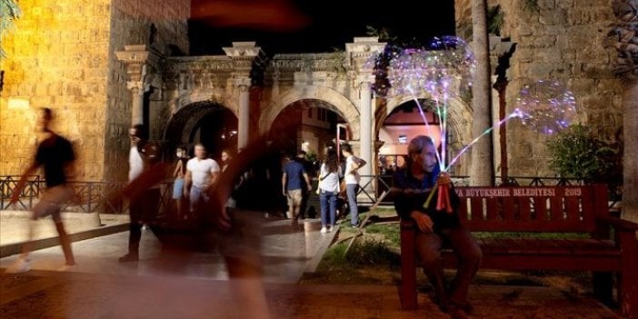 Antalya yine en çok tercih edilen turizm merkezlerinden birisi. İşte en çok turist gönderen ülkeler