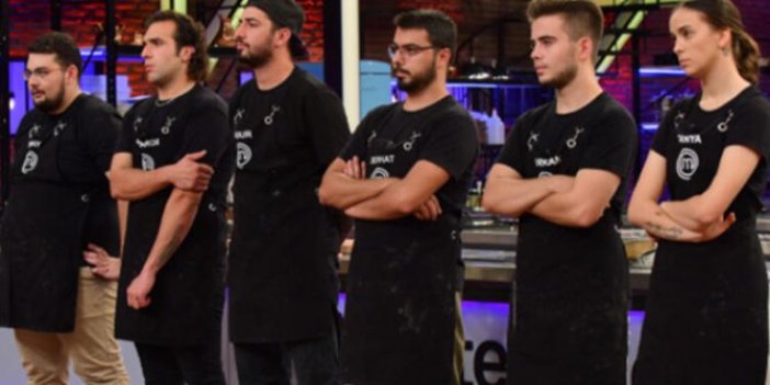 MasterChef Türkiye elenen aday belli oldu. 1 Kasım MasterChef Türkiye'de elenen isim kim oldu? Toprak kek yapmak için mücadele ettiler