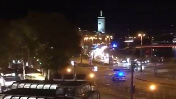 Avusturya'da Sinagog yakınlarında silahlı saldırı. Viyana Büyükelçisi Türk vatandaşlarını uyardı