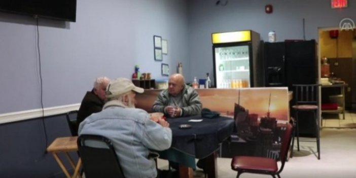 New Jersey’de yaşayan Türkler ABD seçimini kahvehanede takip ediyor... Favorileri Trump