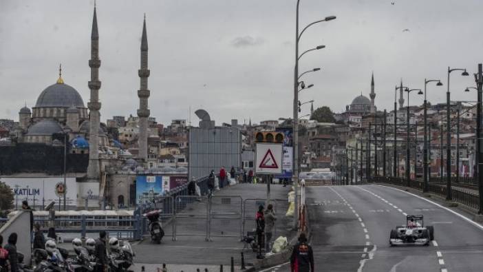 İstanbul'un tarihi yerlerinde Formula 1 rüzgarı