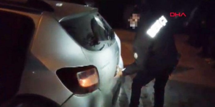Aracın kapılarını açan polis gözlerine inanamadı, bunu nasıl başardıklarını açıklamalılar