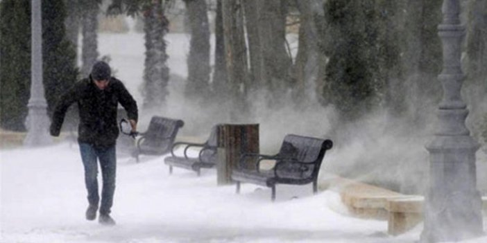 Meteoroloji il il uyardı. Sağanak, kar ve fırtına geliyor