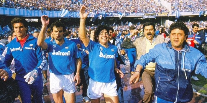 Napoli'den flaş Maradona kararı