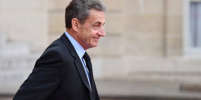 Eski Fransa Cumhurbaşkanı Sarkozy'nin 4 yıl hapsi istendi