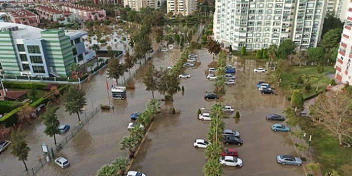 İzmir'de sel sularına kapılan bir kişiden acı haber