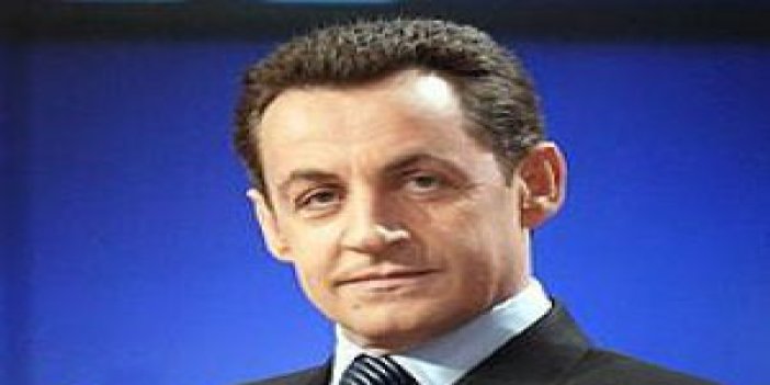 Sarkozy gözden düştü