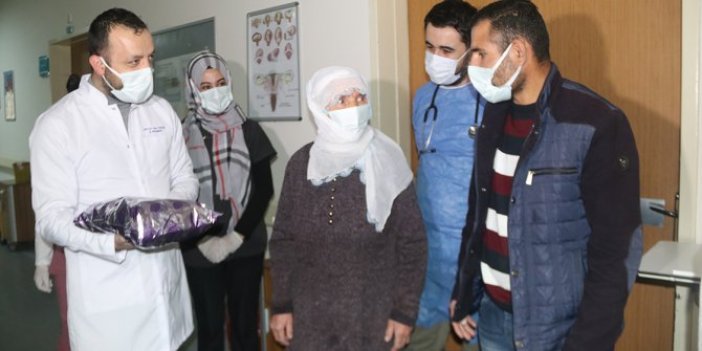 Van'da 103 yaşındaki Zahide nine korona virüsü yenmeyi başardı