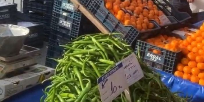 Zeytinyağı, ayçicek yağı ne ki domates biber patlıcan da uçtu. Marketlerden sonra fiyatlar pazarı da vurdu