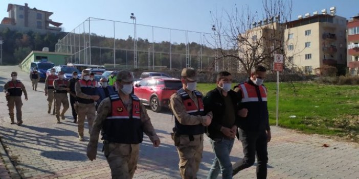Altınözü ilçesinde üç aylık polis takibi sonucu belirlenen 3 şüpheli yakalandı.