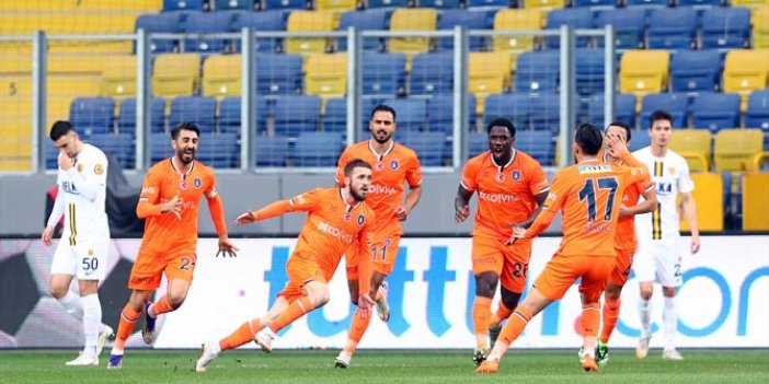 Başakşehir, Ankara'da moral depoladı
