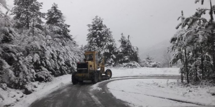 Zonguldak'ta 173 köy yolu ulaşıma kapandı