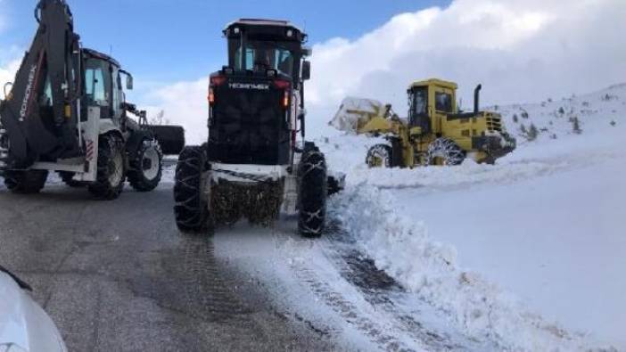 Elazığ'da 198 köy yolu ulaşıma kapandı