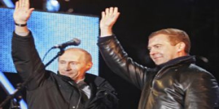 Medvedev yeni lider