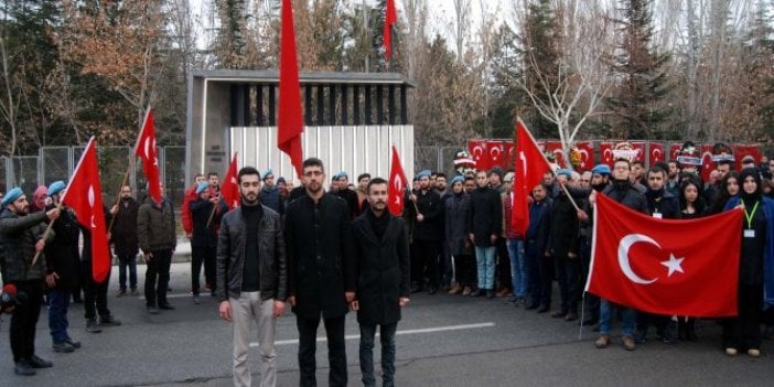 Kayseri'de geçen yıl şehit edilen 15 komando anıldı