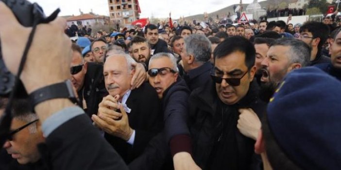 Kılıçdaroğlu'na şehit cenazesinde saldırı