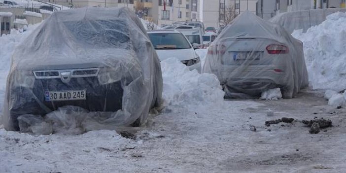 Dondurucu soğuklar etkili oldu. Her yer buz kesti. Bir yurdum insanı zekası